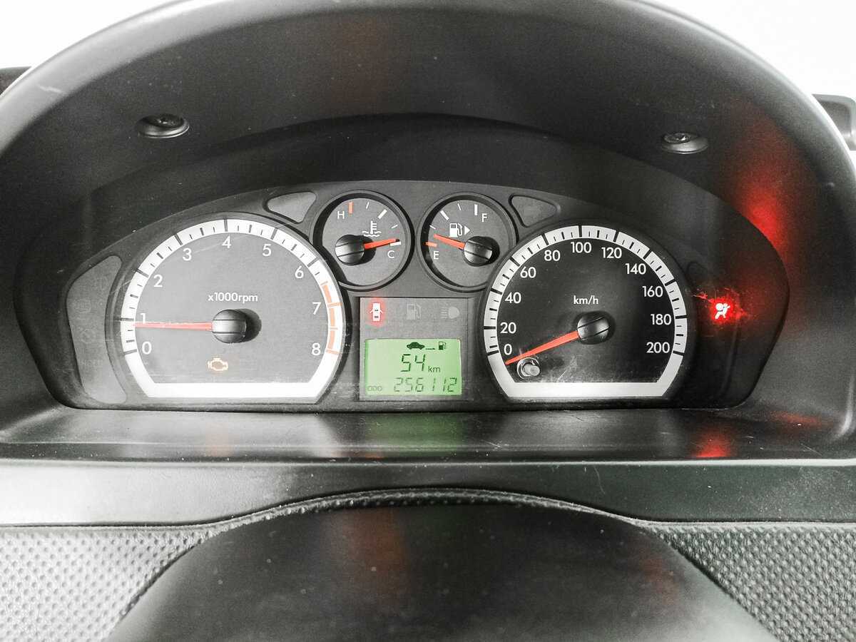 Купить Chevrolet Aveo с пробегом. Фото: #10