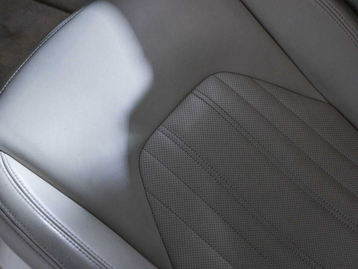 Купить Maserati Levante с пробегом. Фото: #21