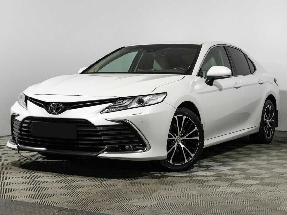 Купить Toyota Camry с пробегом. Посмотреть фото