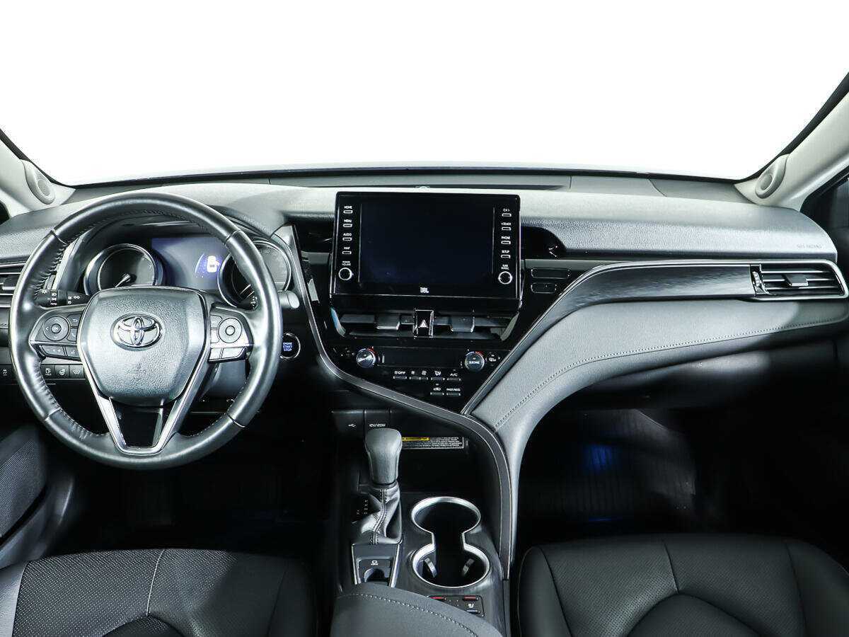 Купить Toyota Camry с пробегом. Фото: #9