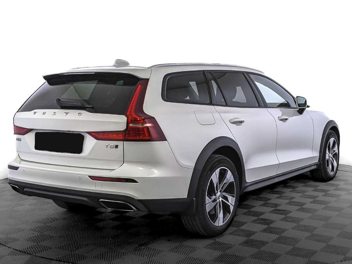 Купить Volvo V60 Cross Country с пробегом. Фото: #2