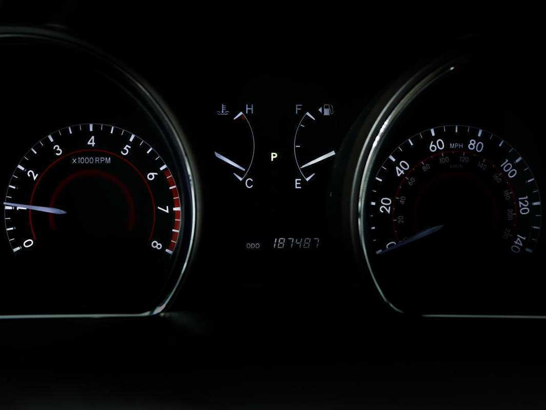 Купить Toyota Highlander с пробегом. Фото: #9