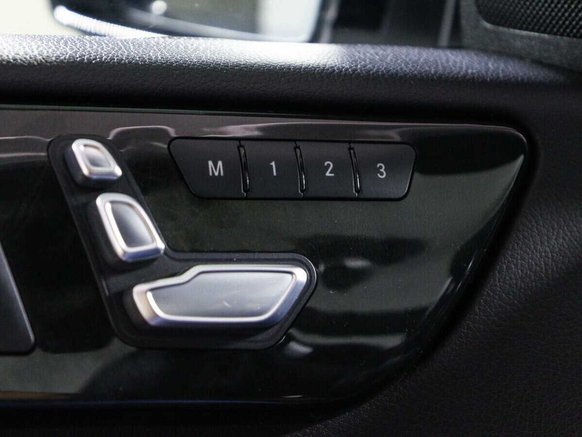 Купить Mercedes-Benz GLE с пробегом. Фото: #12
