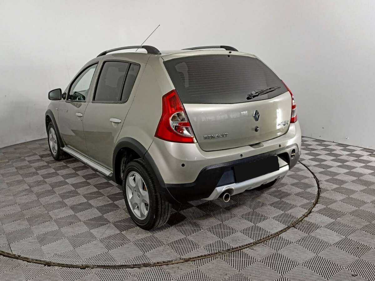 Купить Renault Sandero с пробегом. Фото: #6