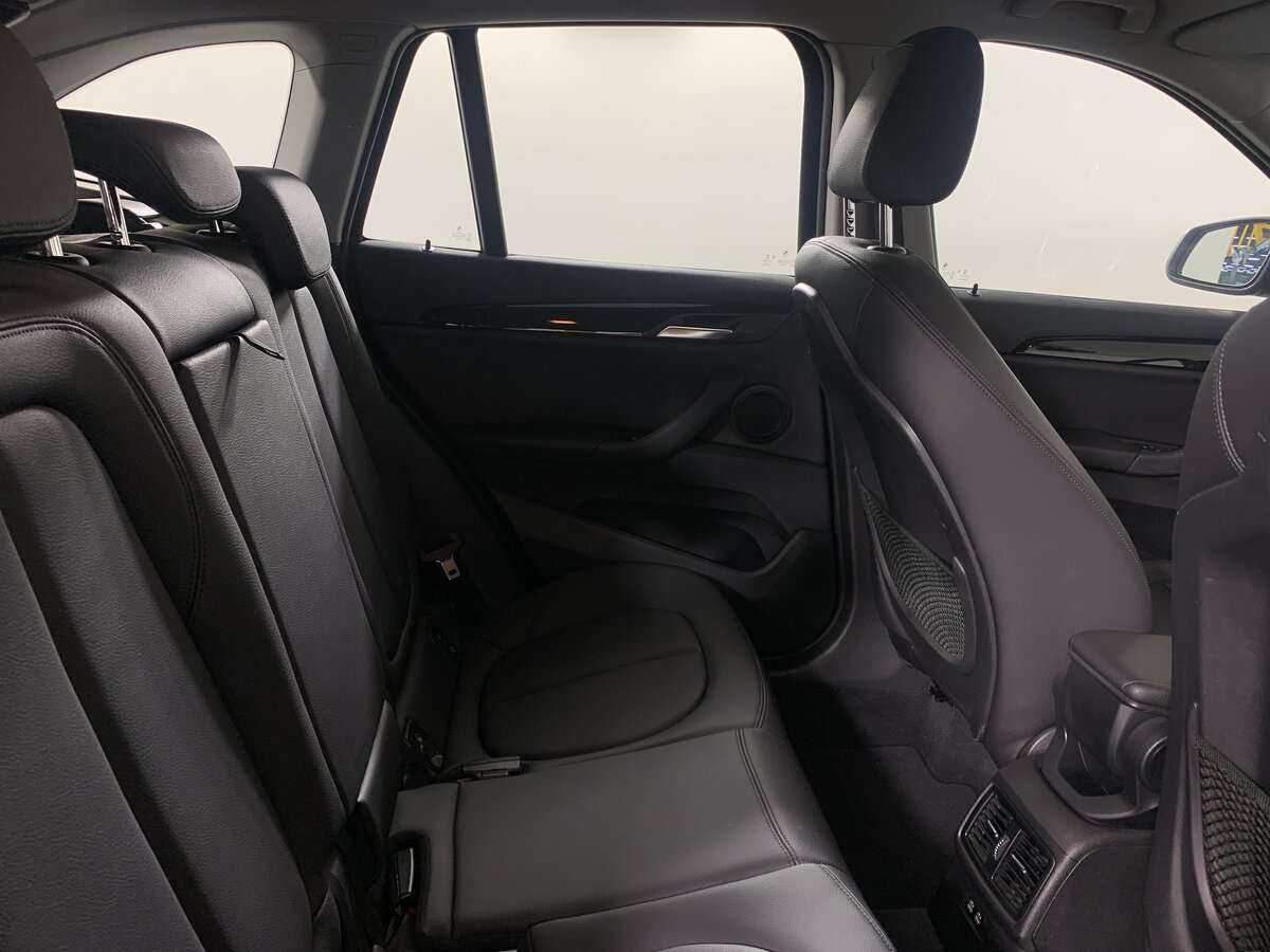 Купить BMW X1 с пробегом. Фото: #14