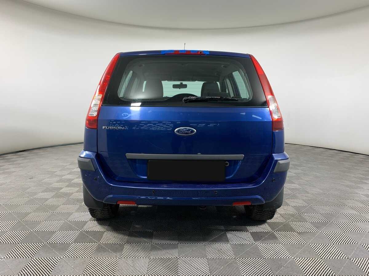 Купить Ford Fusion с пробегом. Фото: #4