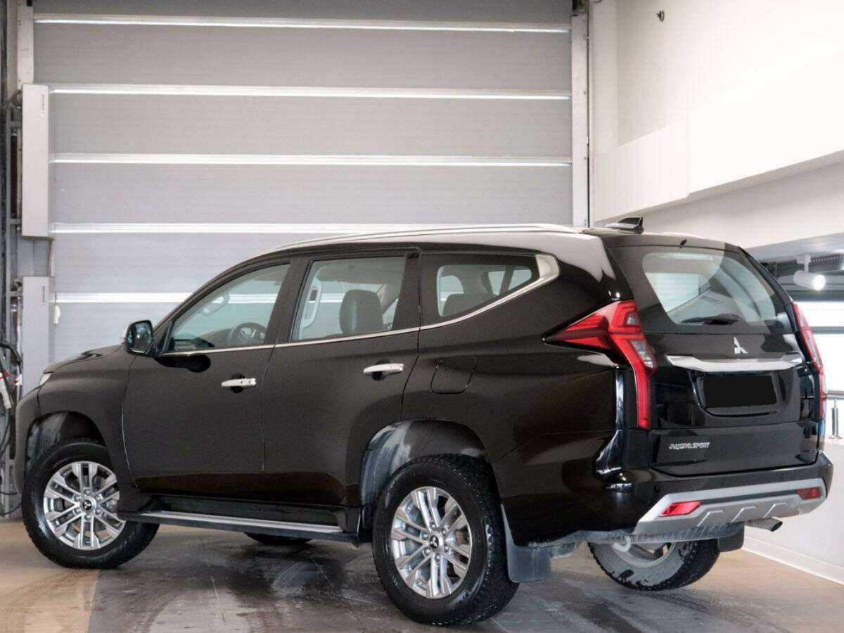 Купить Mitsubishi Pajero Sport с пробегом. Фото: #4