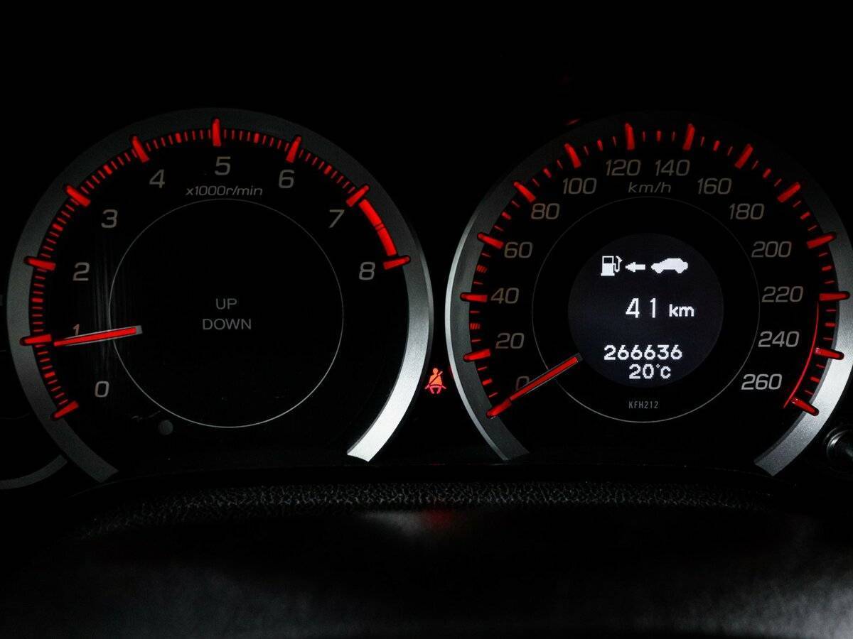 Купить Honda Accord с пробегом. Фото: #10