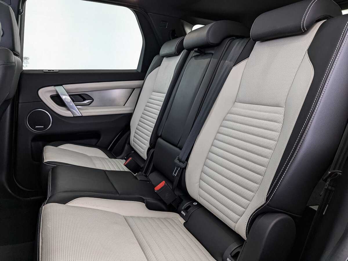 Купить Land Rover Discovery Sport с пробегом. Фото: #13