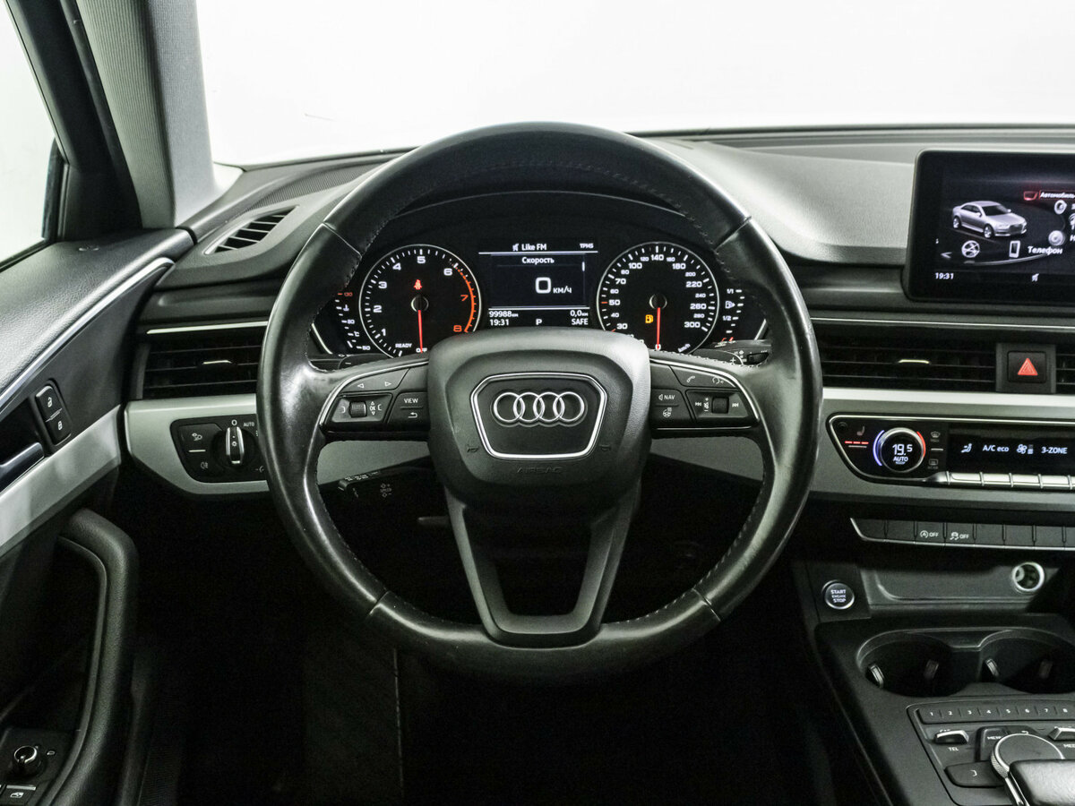 Купить Audi A4 с пробегом. Фото: #10