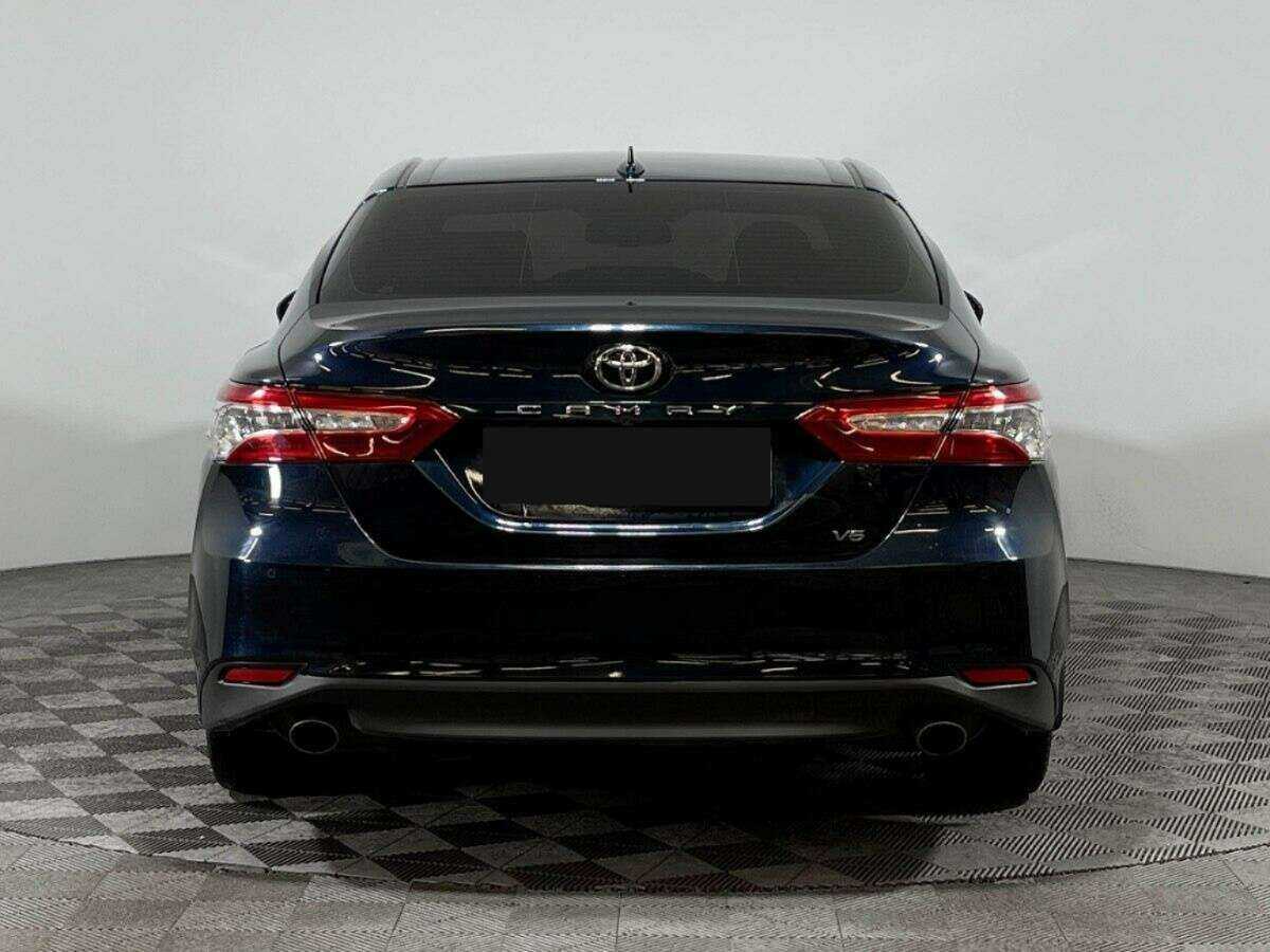 Купить Toyota Camry с пробегом. Фото: #4