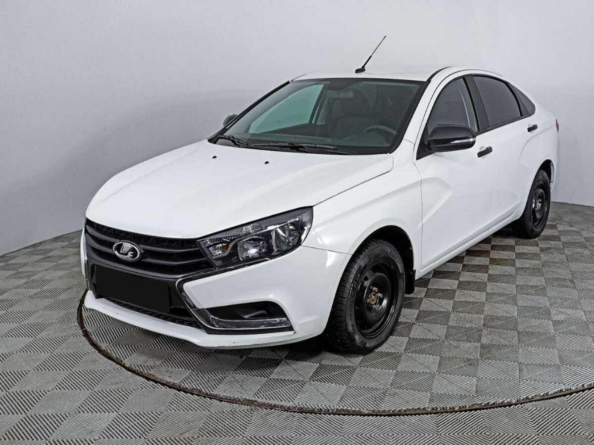 Купить Lada (ВАЗ) Vesta с пробегом. Посмотреть фото