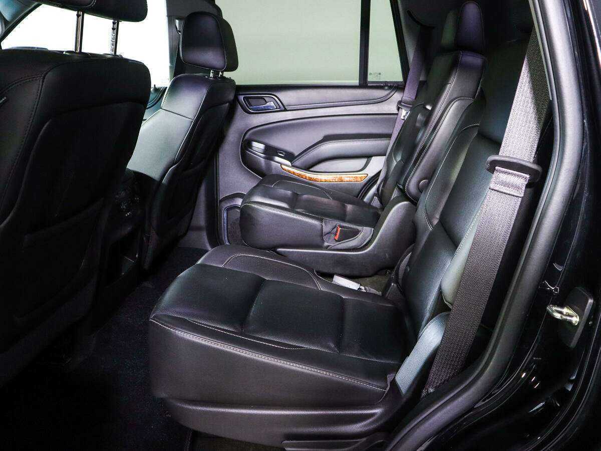 Купить Chevrolet Tahoe с пробегом. Фото: #6
