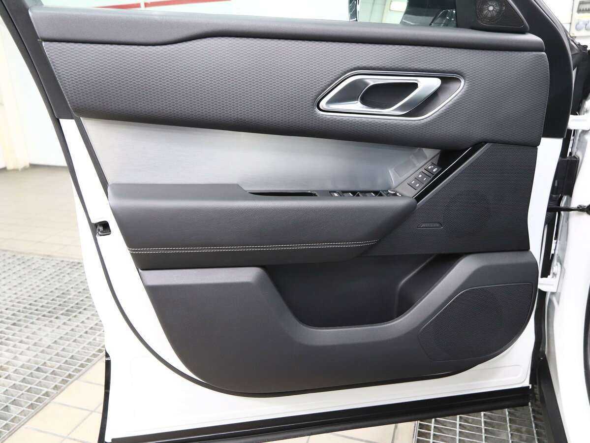 Купить Land Rover Range Rover Velar с пробегом. Фото: #7