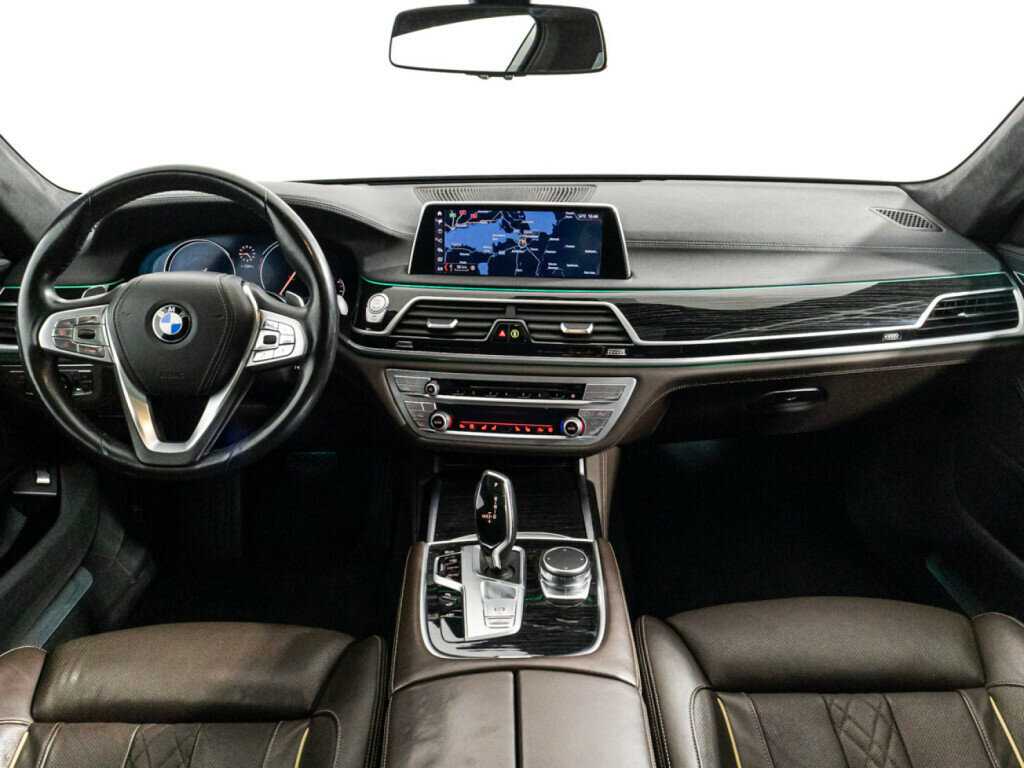 Купить BMW 7 серии с пробегом. Фото: #12