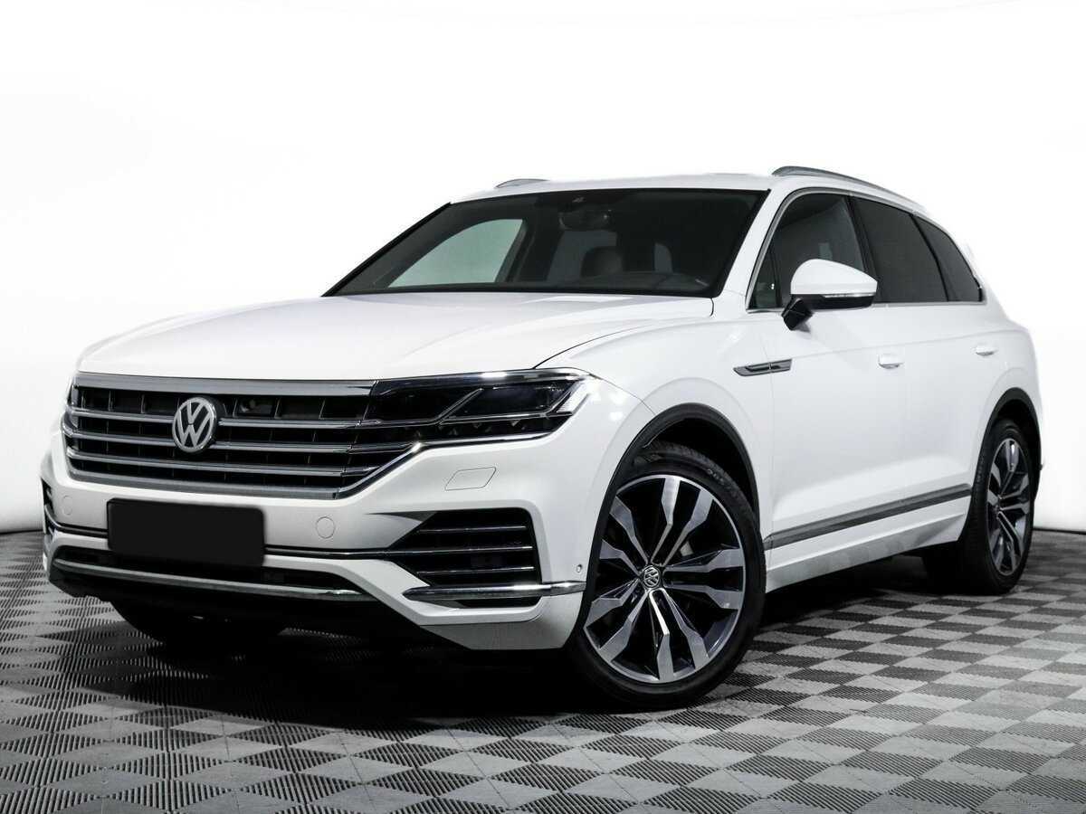 Купить Volkswagen Touareg с пробегом. Посмотреть фото