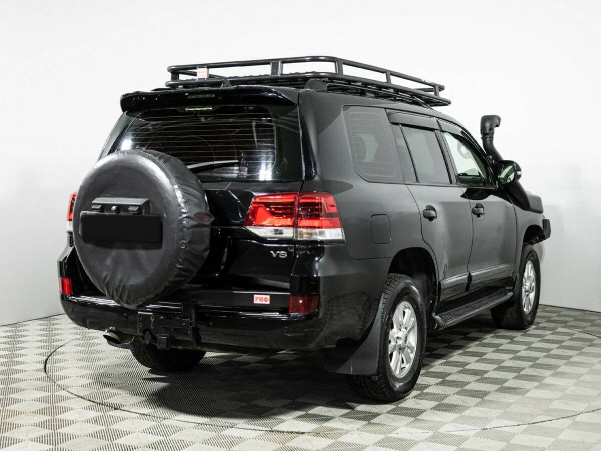 Купить Toyota Land Cruiser с пробегом. Фото: #3