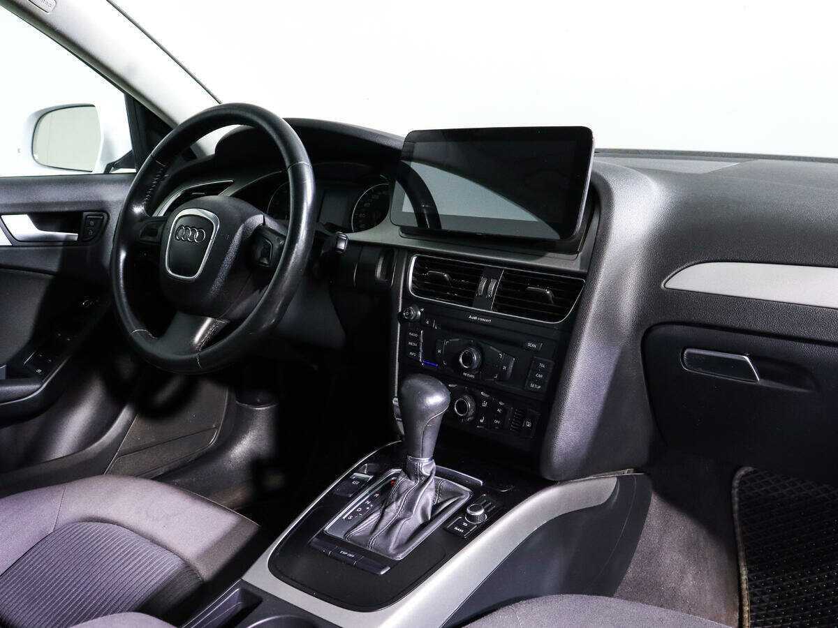 Купить Audi A4 с пробегом. Фото: #6