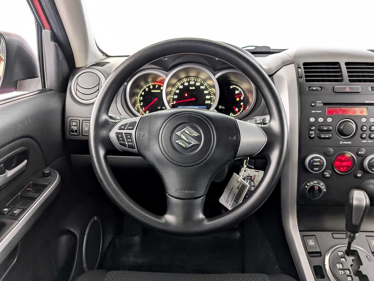 Купить Suzuki Grand Vitara с пробегом. Фото: #20