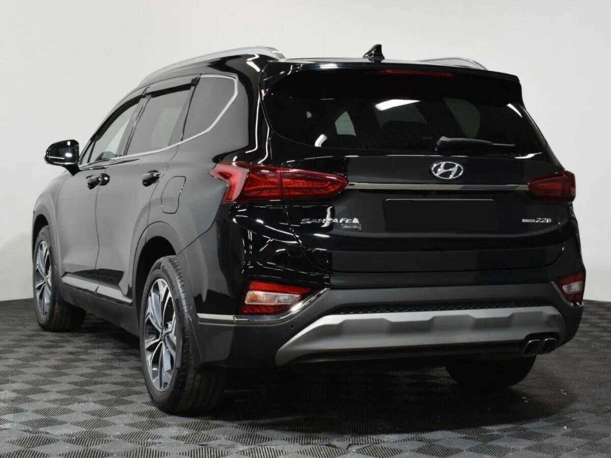 Купить Hyundai Santa Fe с пробегом. Фото: #2