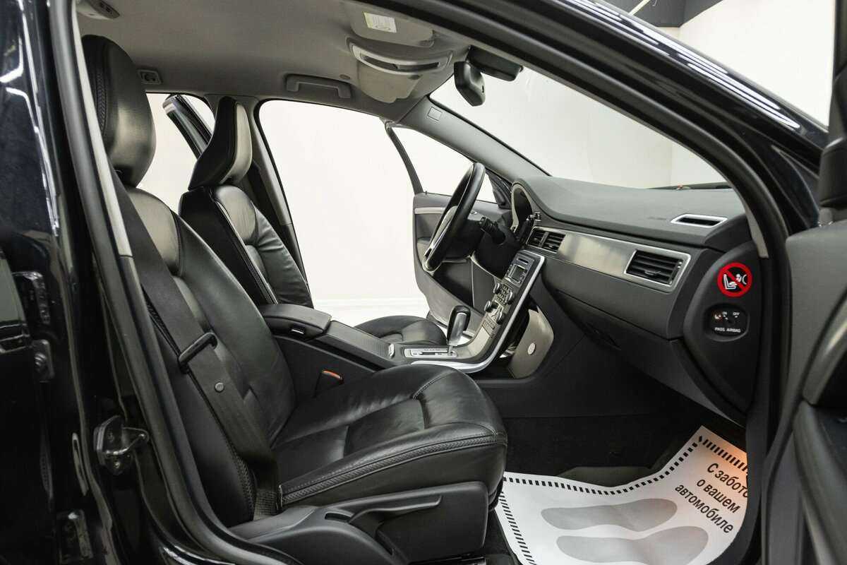 Купить Volvo XC70 с пробегом. Фото: #14