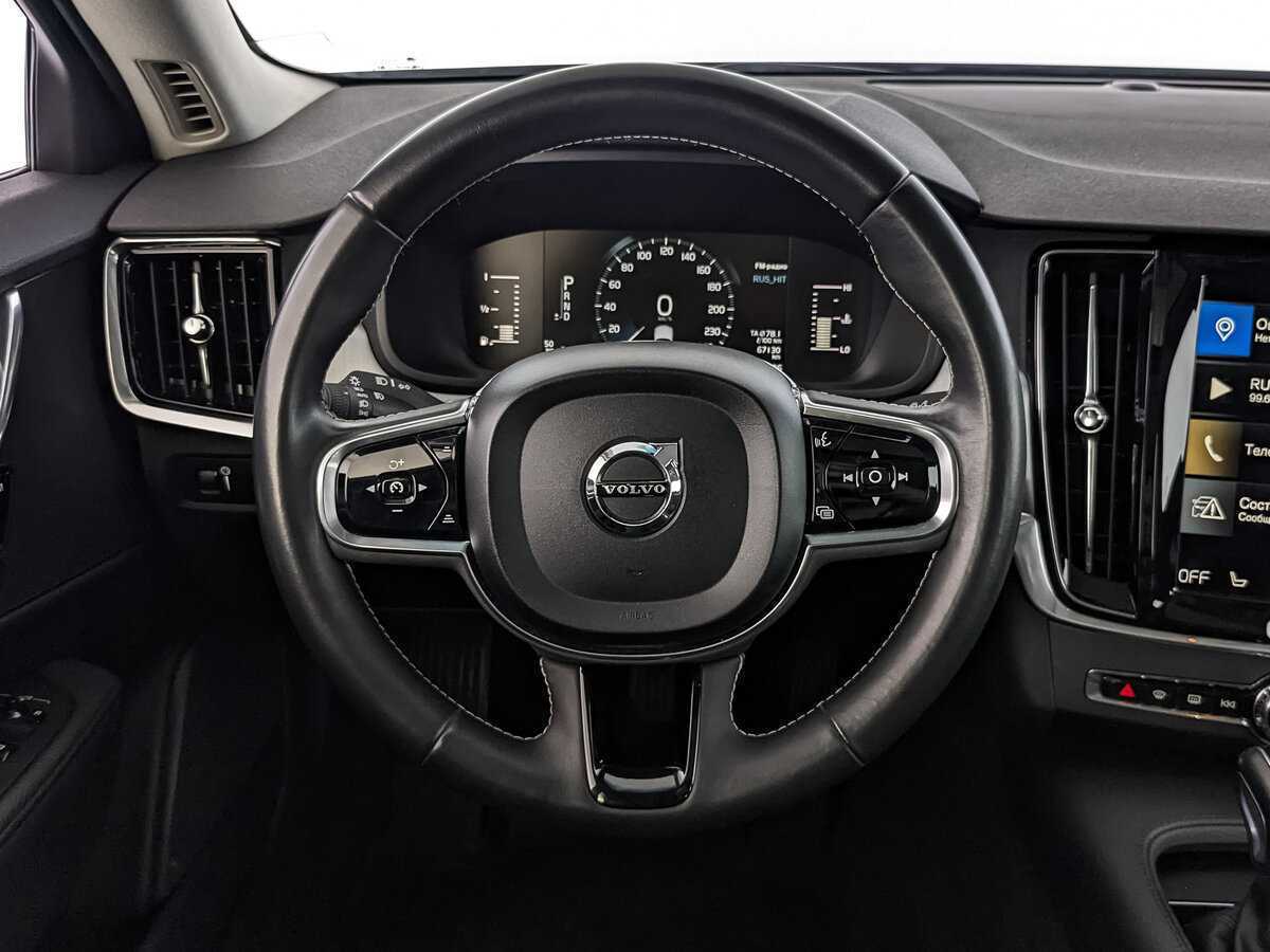 Купить Volvo S90 с пробегом. Фото: #17