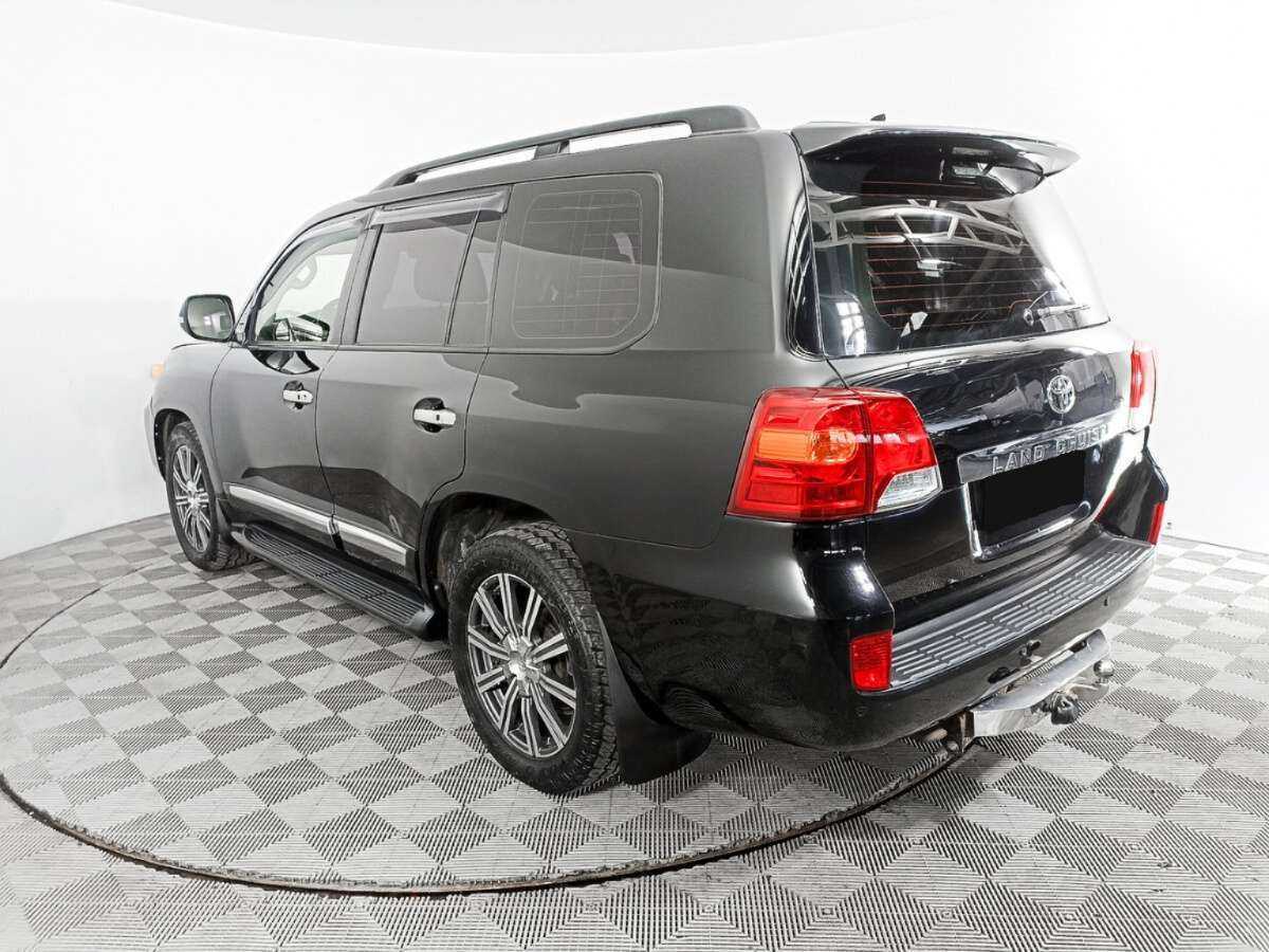 Купить Toyota Land Cruiser с пробегом. Фото: #5