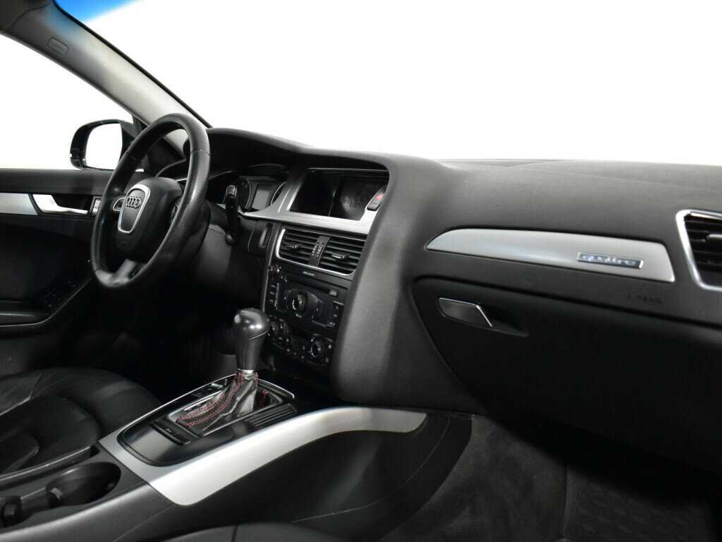 Купить Audi A4 с пробегом. Фото: #8