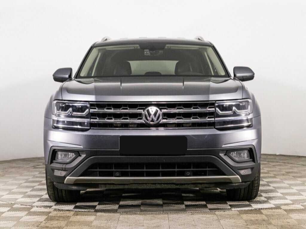 Купить Volkswagen Teramont с пробегом. Фото: #1