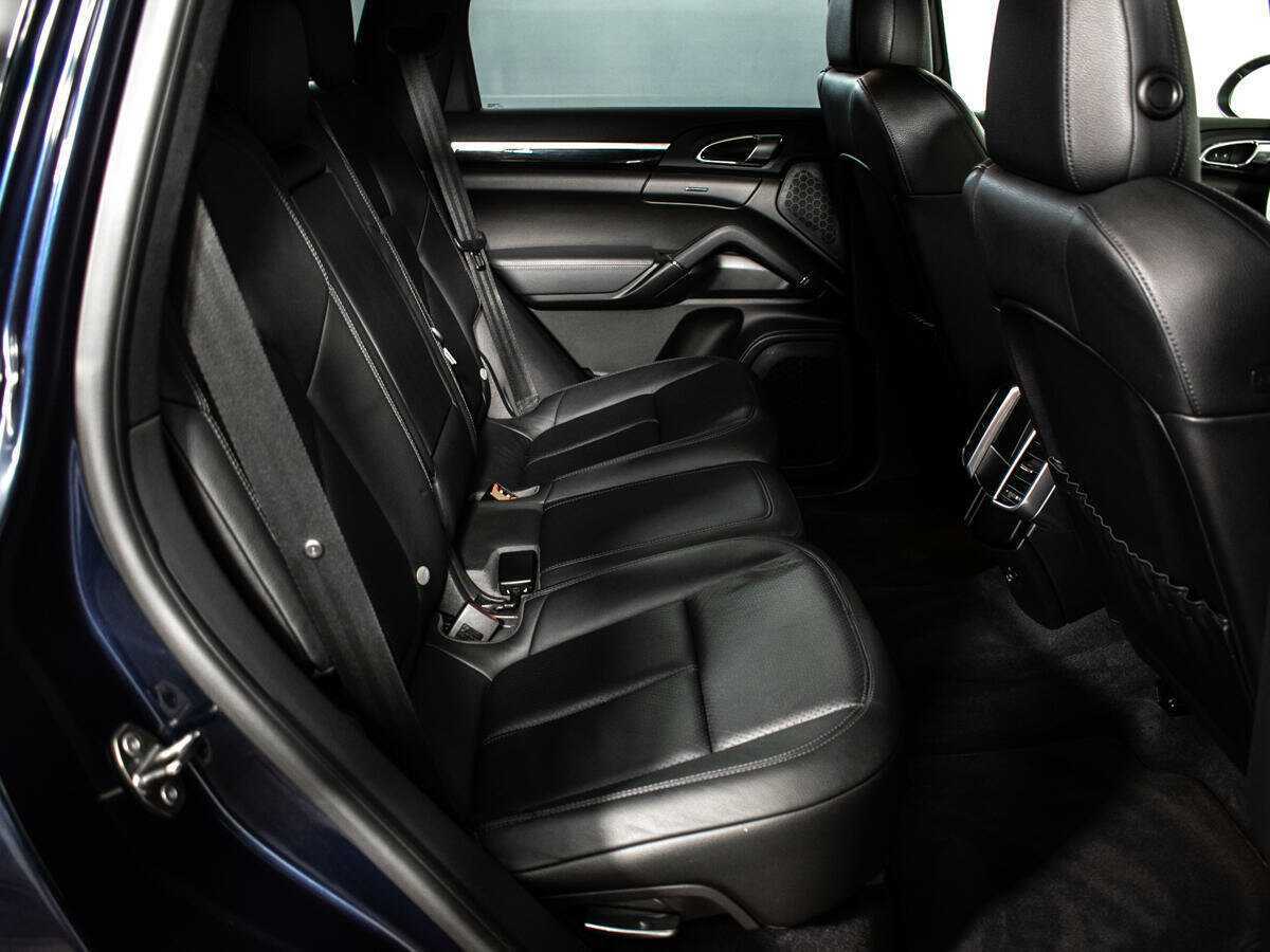 Купить Porsche Cayenne с пробегом. Фото: #9