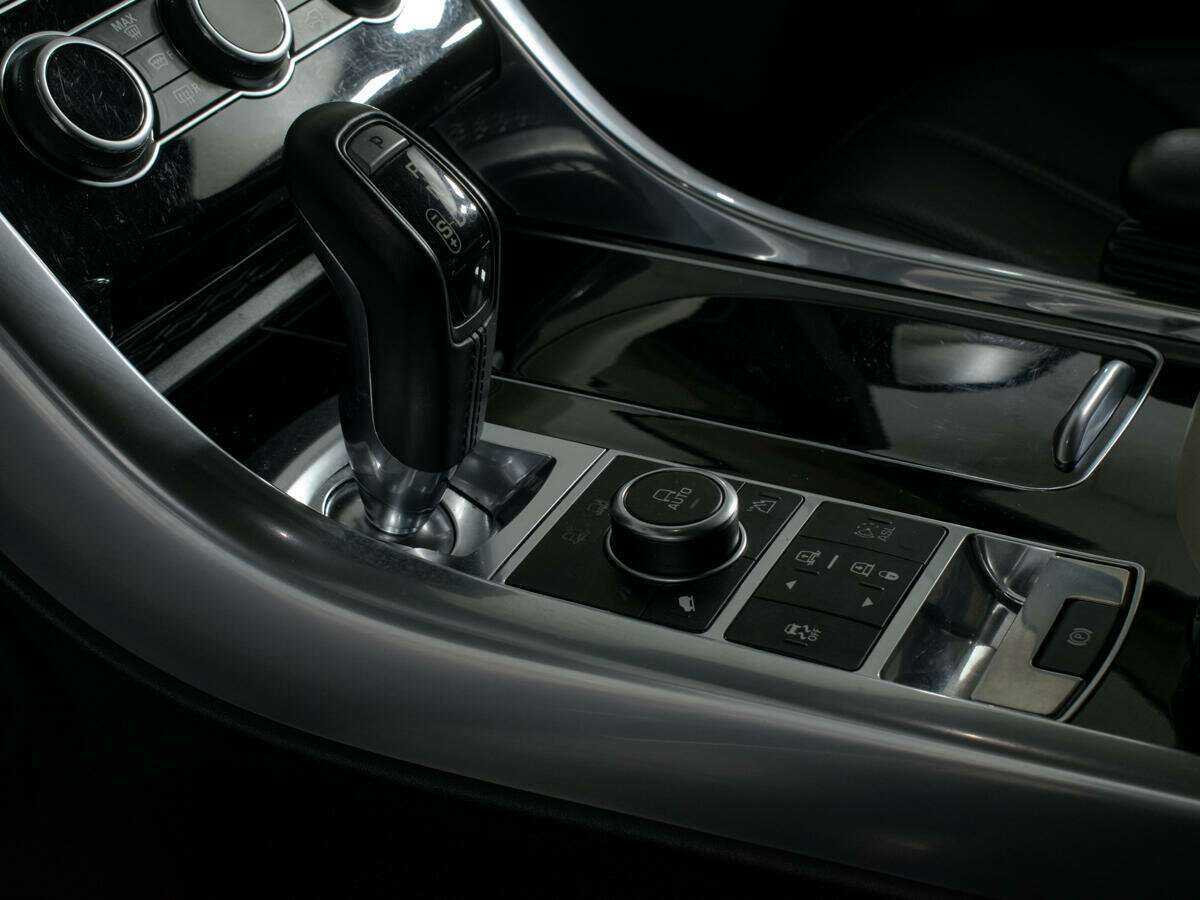 Купить Land Rover Range Rover Sport с пробегом. Фото: #16