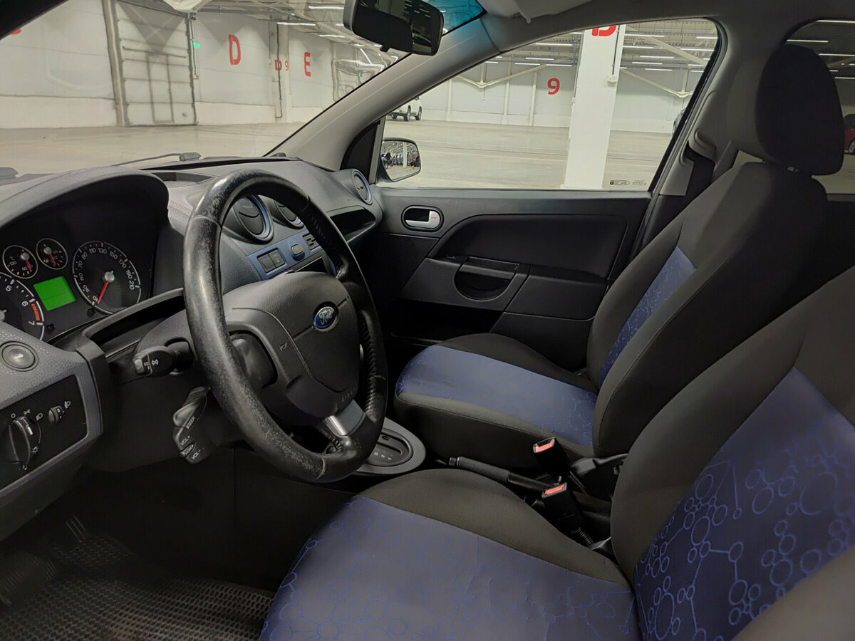 Купить Ford Fiesta с пробегом. Фото: #15