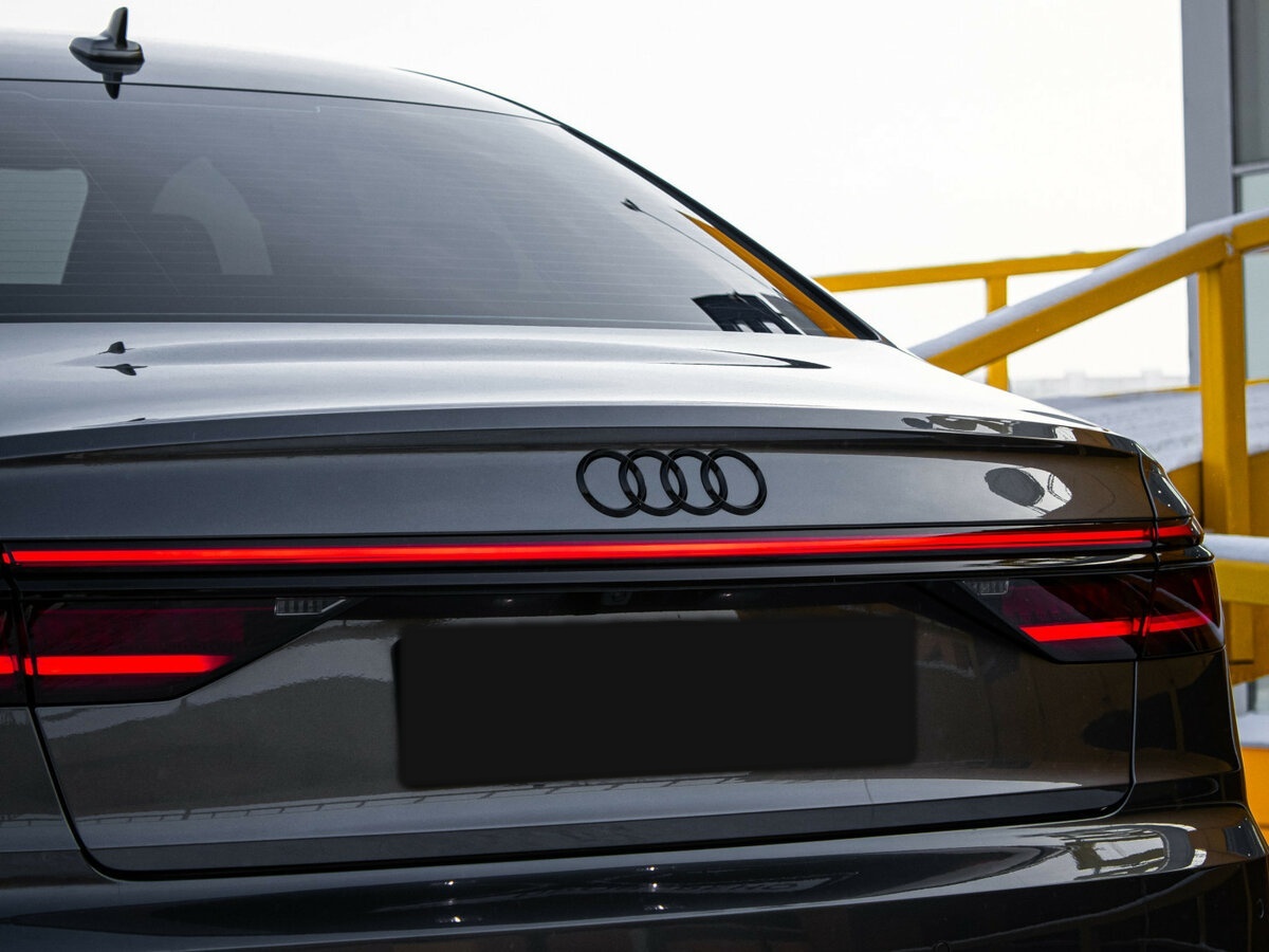Купить Audi A8 с пробегом. Фото: #15