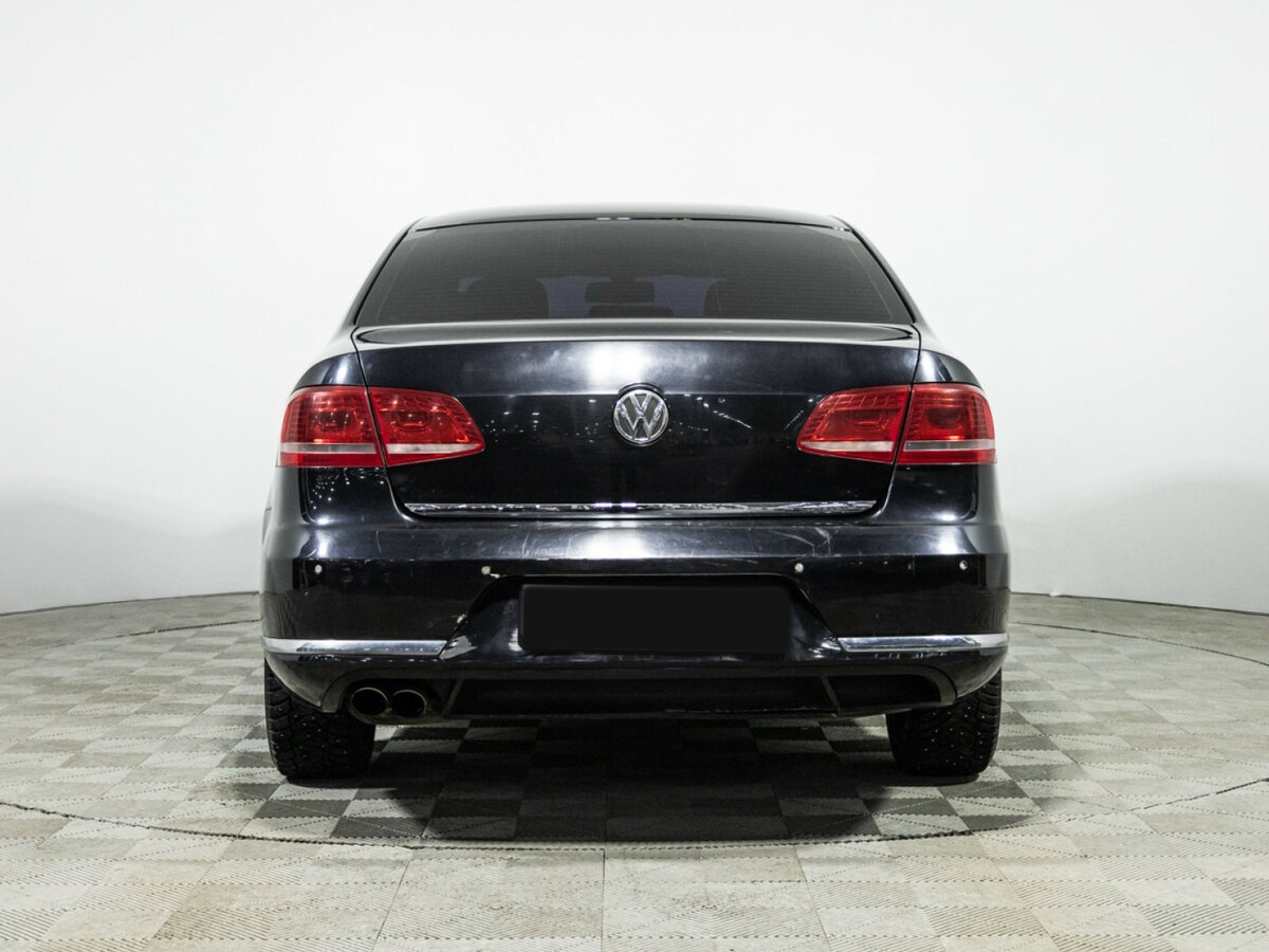 Купить Volkswagen Passat с пробегом. Фото: #4