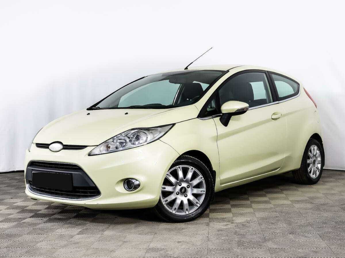 Купить Ford Fiesta с пробегом. Посмотреть фото