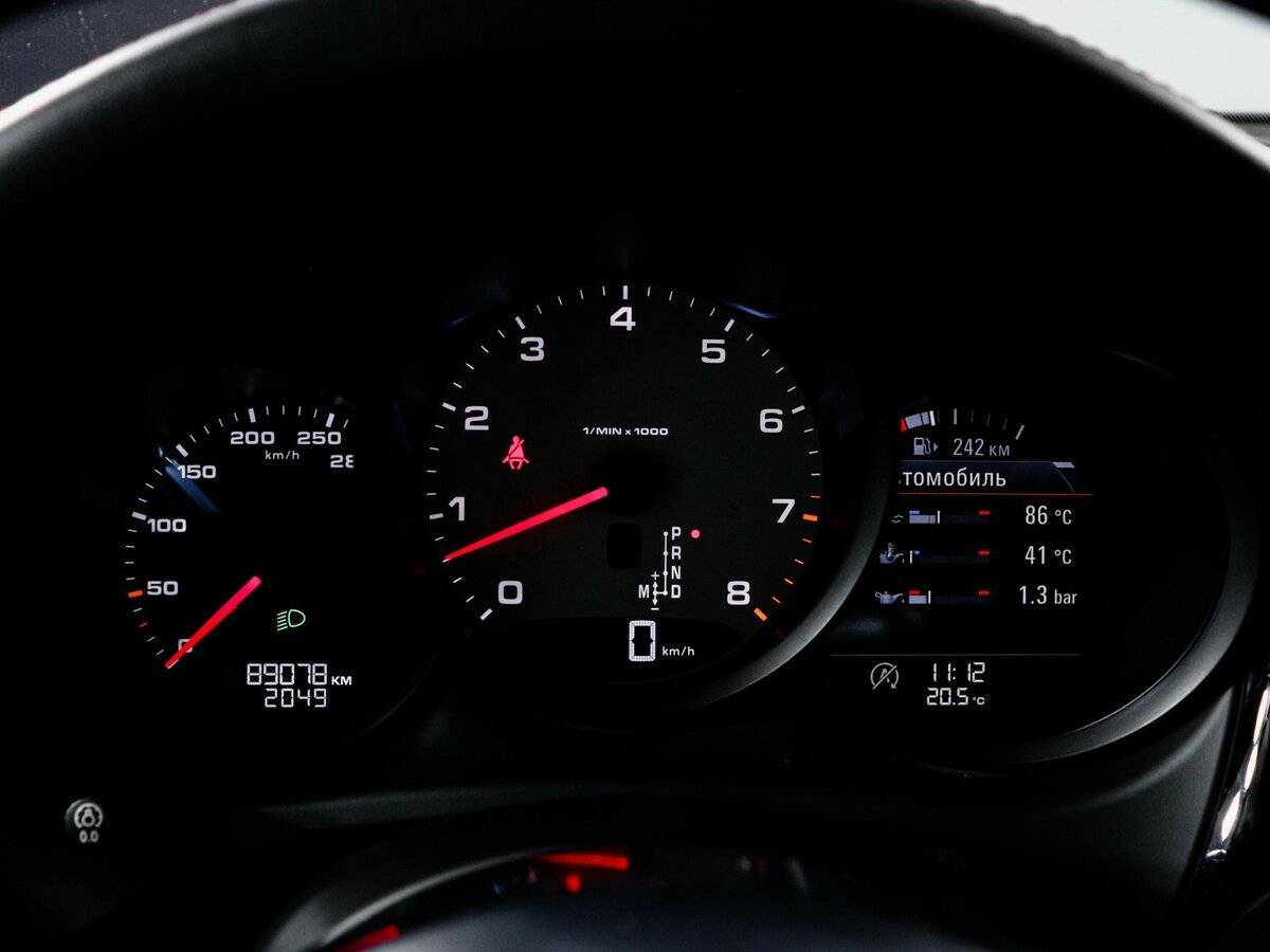 Купить Porsche Macan с пробегом. Фото: #10