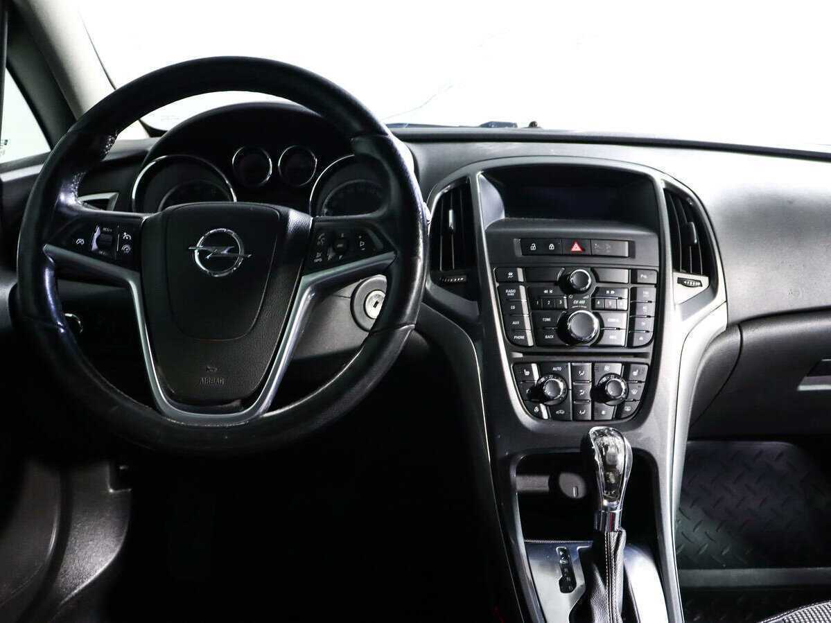 Купить Opel Astra с пробегом. Фото: #9