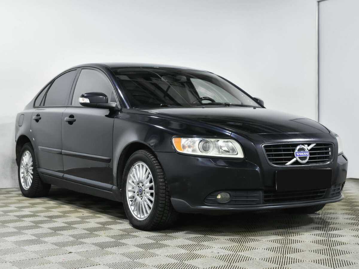 Купить Volvo S40 с пробегом. Фото: #2