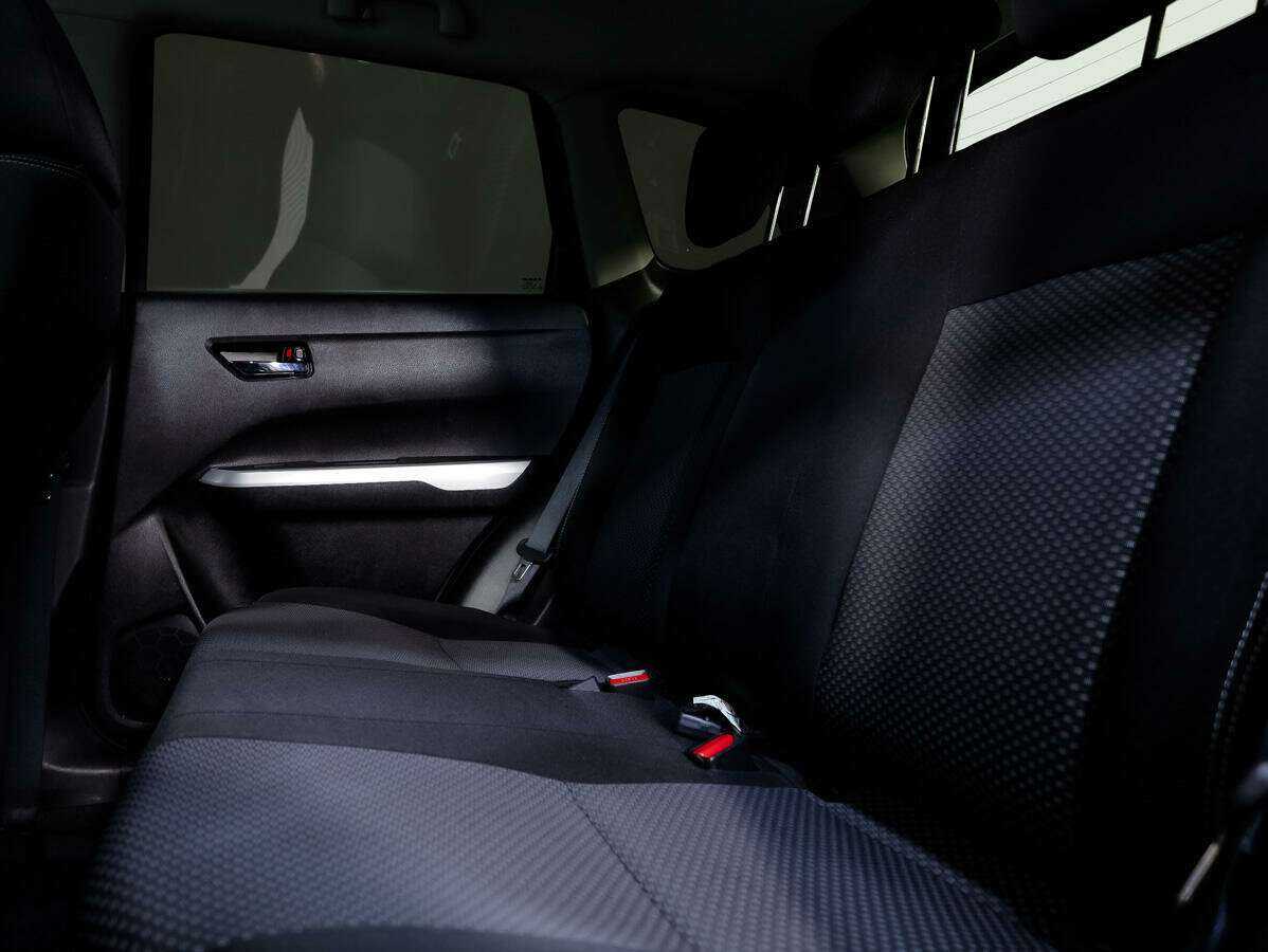 Купить Suzuki Vitara с пробегом. Фото: #11
