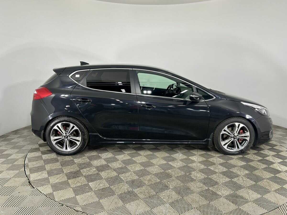 Купить Kia Ceed GT с пробегом. Фото: #3