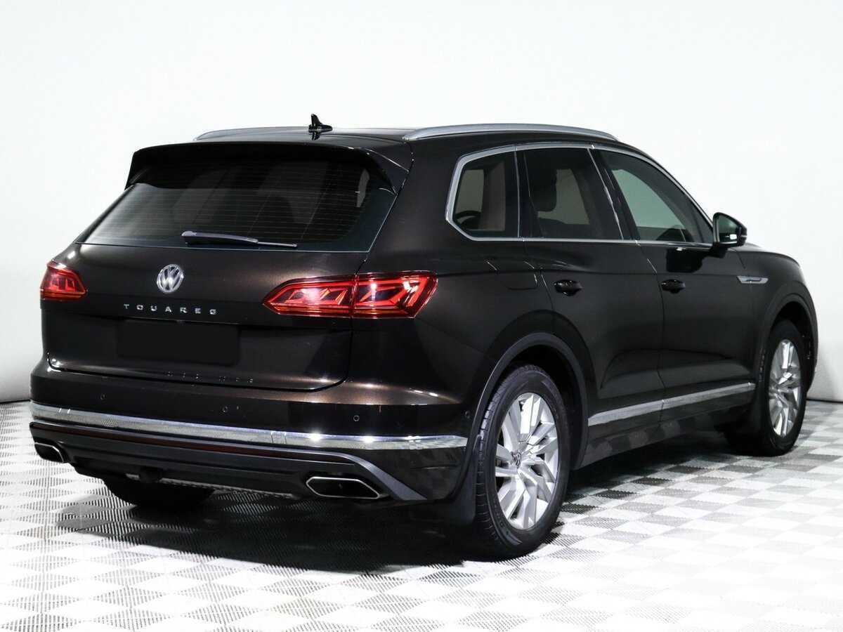 Купить Volkswagen Touareg с пробегом. Фото: #4