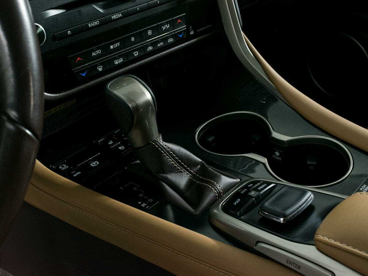 Купить Lexus RX с пробегом. Фото: #16