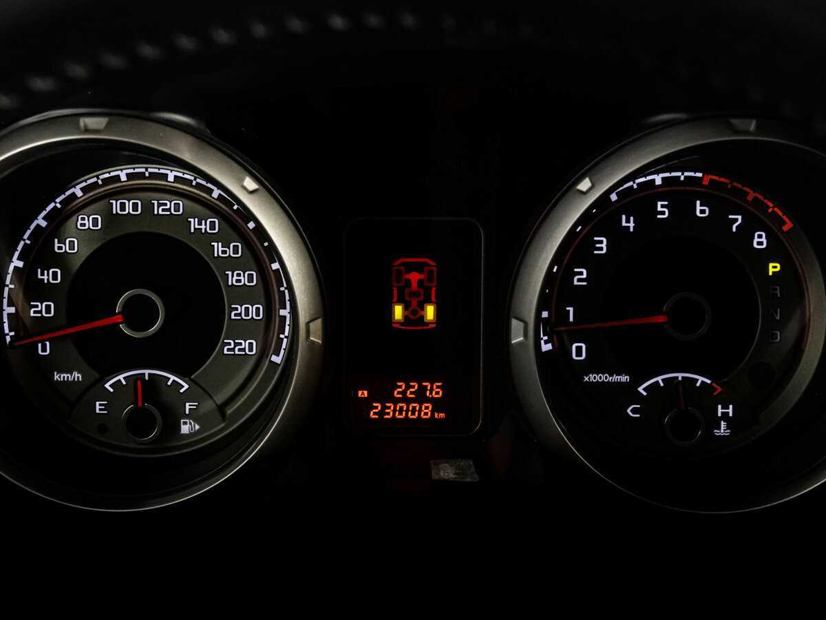 Купить Mitsubishi Pajero с пробегом. Фото: #22