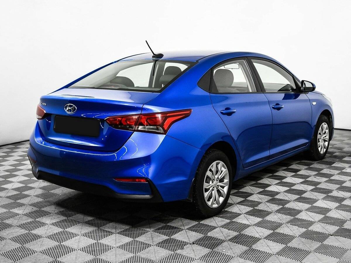 Купить Hyundai Solaris с пробегом. Фото: #4