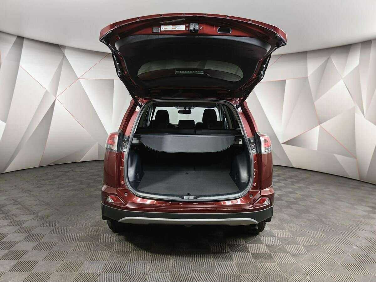 Купить Toyota RAV4 с пробегом. Фото: #18