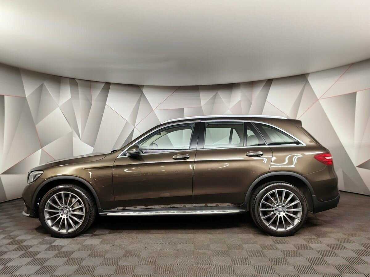 Купить Mercedes-Benz GLC с пробегом. Фото: #4