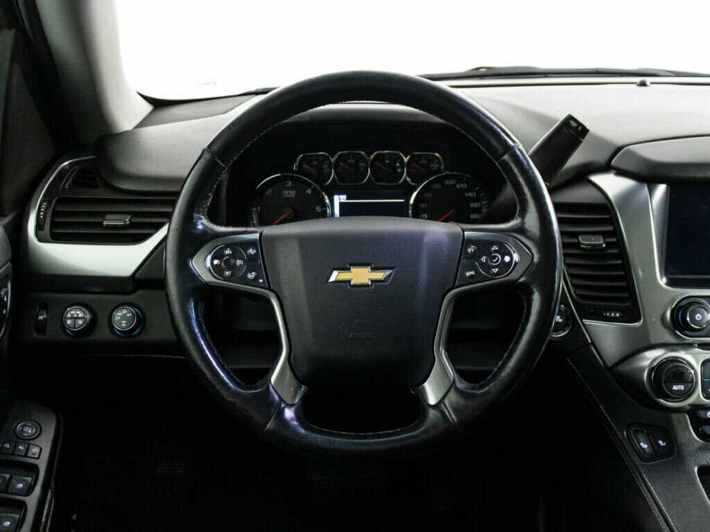 Купить Chevrolet Tahoe с пробегом. Фото: #17
