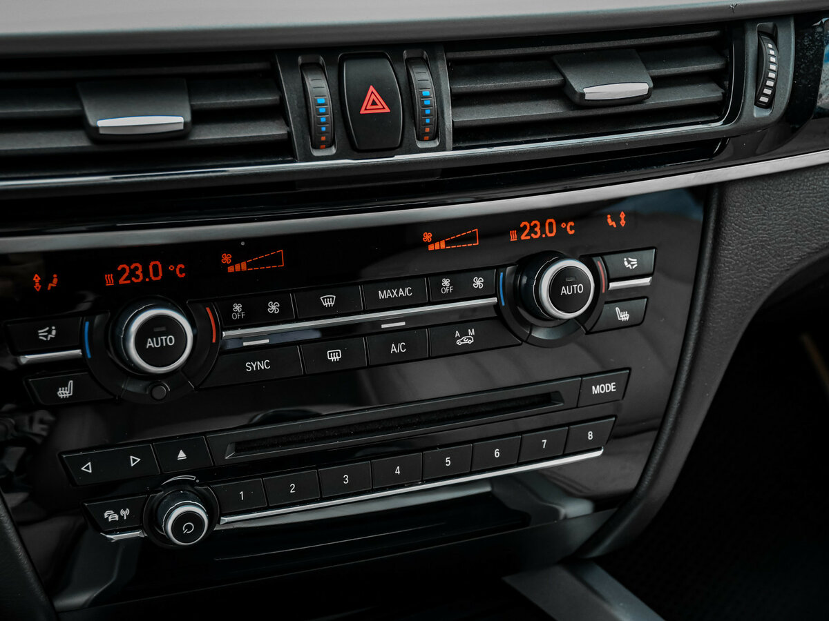 Купить BMW X5 с пробегом. Фото: #16