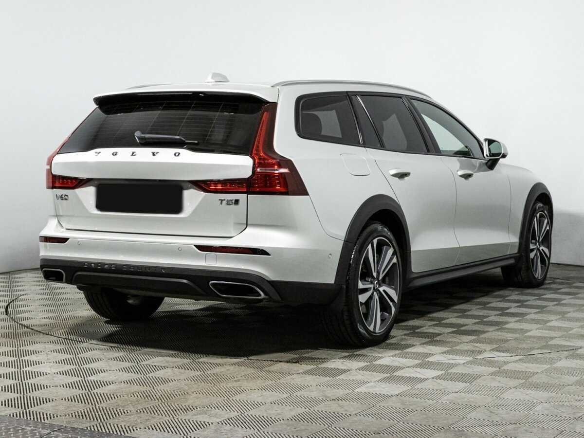 Купить Volvo V60 Cross Country с пробегом. Фото: #4