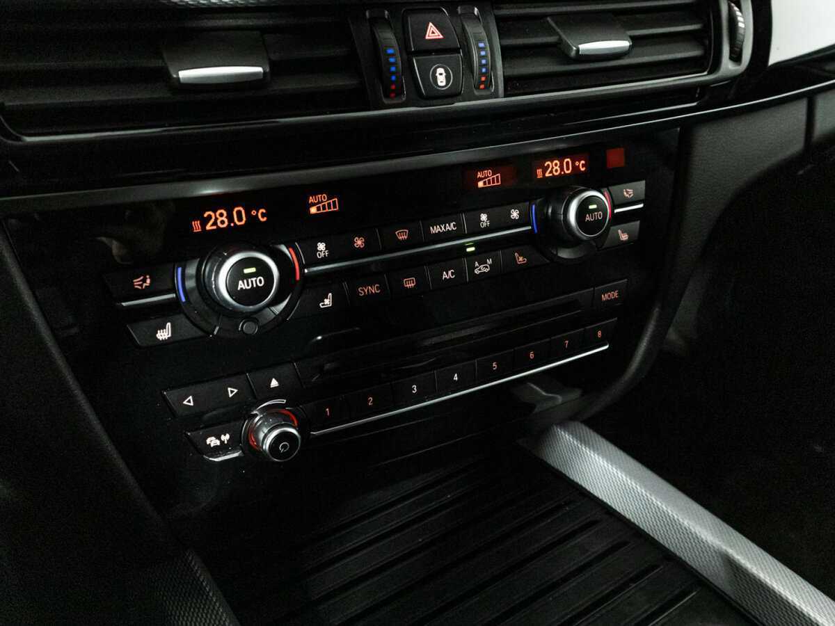 Купить BMW X5 с пробегом. Фото: #13
